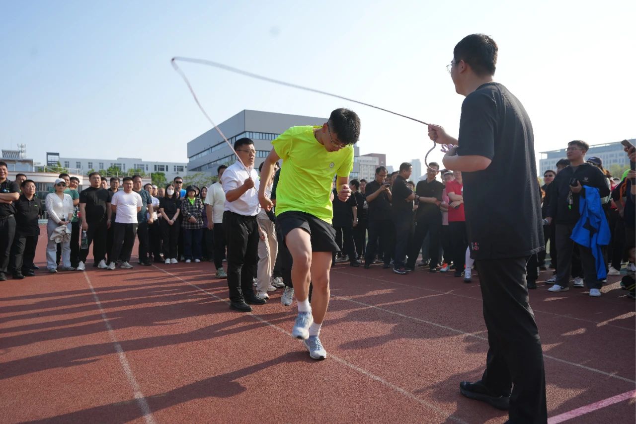 尊龙凯时·(中国集团)人生就是搏!